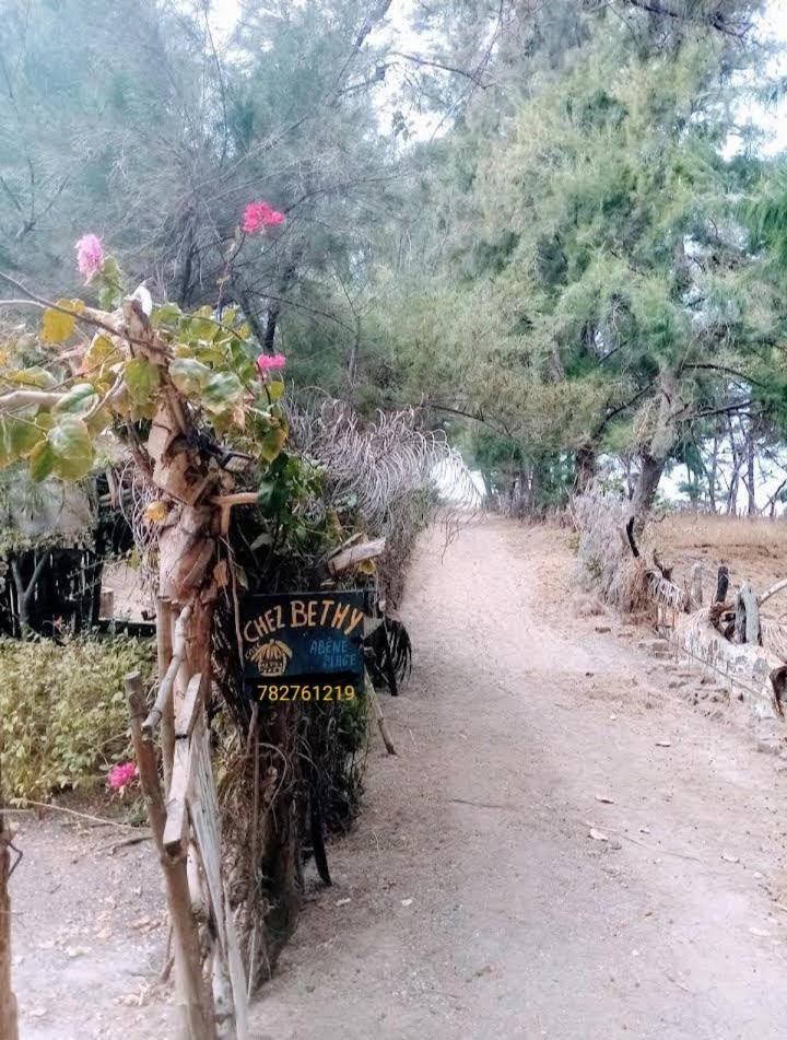 Villa Chez Bethy & Baboulaye Jungle Et Ocean Abémé Esterno foto